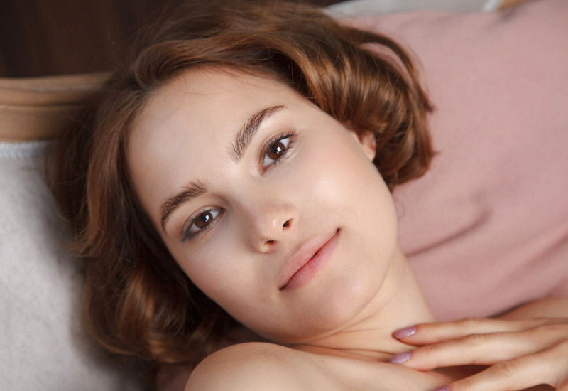 Diana Jam Photo 1 of 8