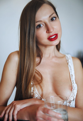 Leila Mazz Photo 3 of 9