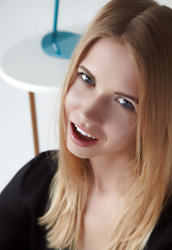 Violette Pink in Vollina by Sex Art