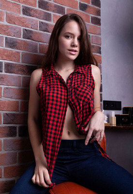 Flamy Nika Photo 2 of 10