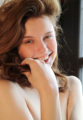 Sienna Photo 13 of 13