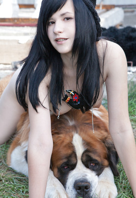 Ultima in Shaggy Friend by Showy Beauty