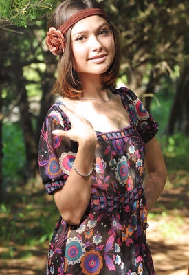 Tandy in Inside Shaded by Showy Beauty