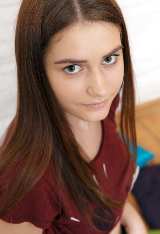 Sanija in Hello Juicy by Showy Beauty