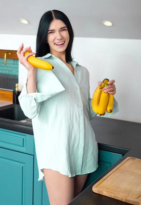 Posy in Natural Foods by Showy Beauty