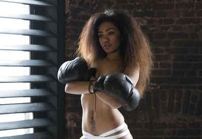 Rita in Boxer by StasyQ