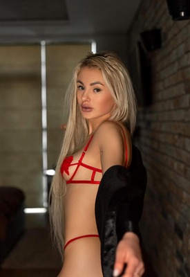 Jilli Q in Episode 464 by StasyQ