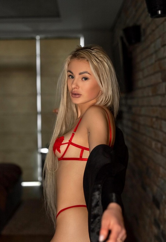 Jilli Q in Episode 464 by StasyQ