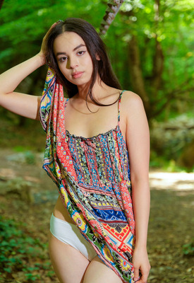 Eveline Angel Photo 1 of 7