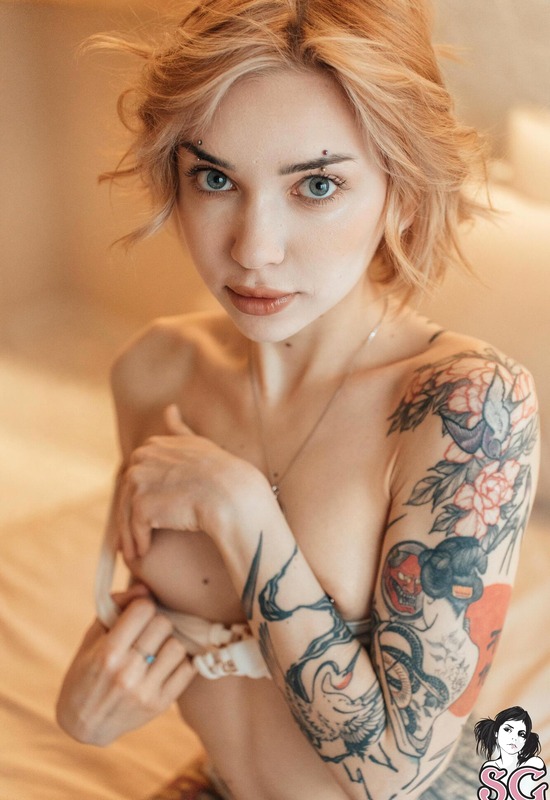 Roxylove in White Moon by Suicide Girls