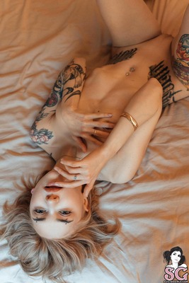Roxylove in White Moon by Suicide Girls - 11 of 12