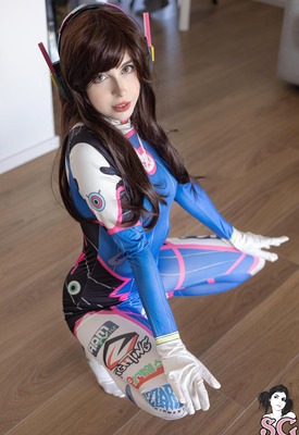 Loligaia in Dva and Chill by Suicide Girls