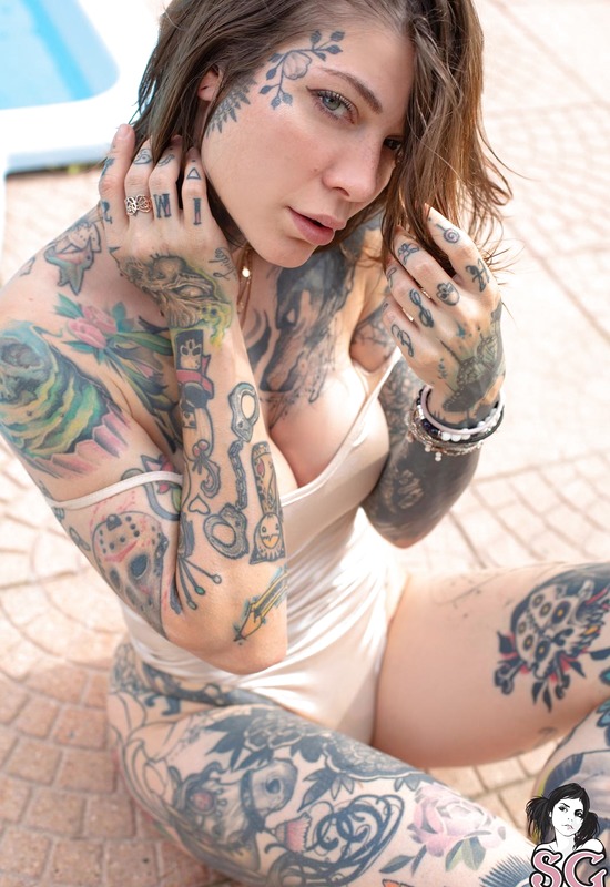Refen in Behind Blue Eyes by Suicide Girls