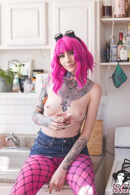 Skygraves in Through The Subspace Highway by Suicide Girls - 4 of 12