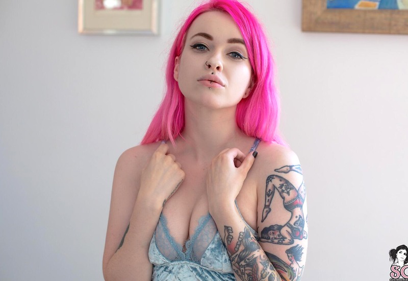 Suicide nude aurralee The Suicide