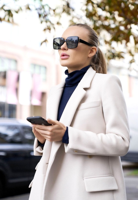 Jolie Webb in The Royal by Superbe Models