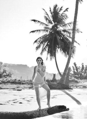 Irina Sivalna in Paradise Lost by Superbe Models - 14 of 16