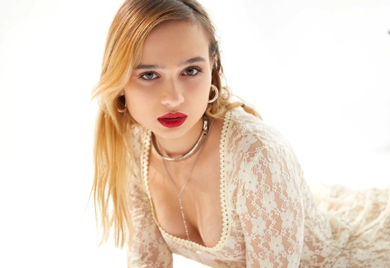 Roxy Knight in The Ingenue by Superbe Models