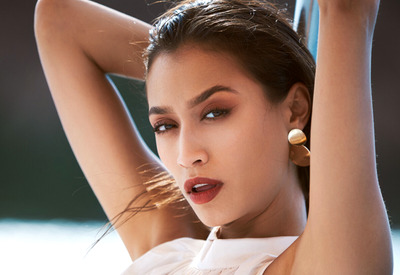 Ursula in Island Hop by Superbe Models