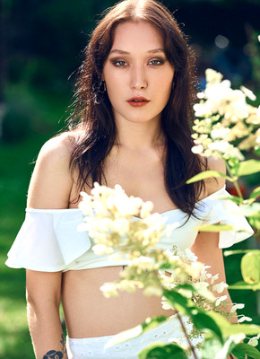 Mia Salome in Cret Garden by Superbe - 2 of 16