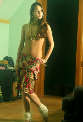 Nastya J Photo 4 of 4