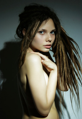 Sindi S Photo 3 of 7