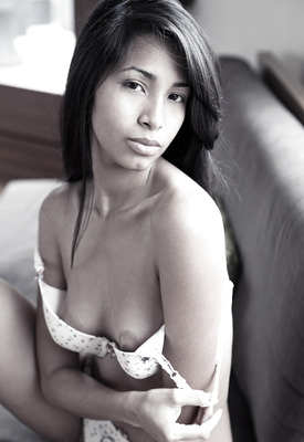 Ruth Medina Photo 3 of 13