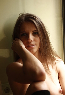 Sandra J Photo 2 of 4