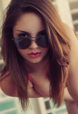 Aspen Parker Photo 8 of 12