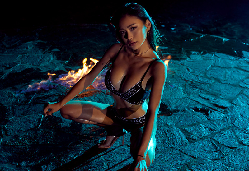 Rae Lil Black Photo 6 of 7