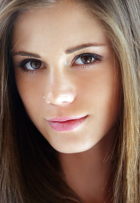 Little Caprice in Fluidum by Watch4Beauty