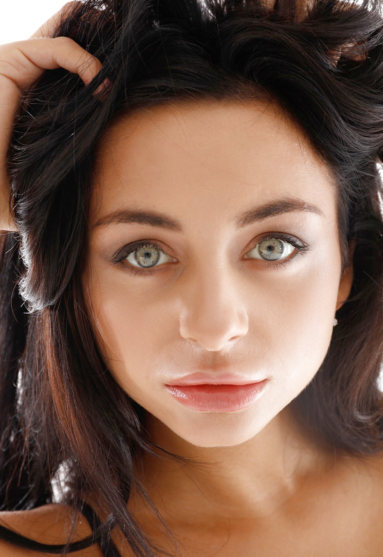 Inga in Extraordinary Girl by Watch4Beauty