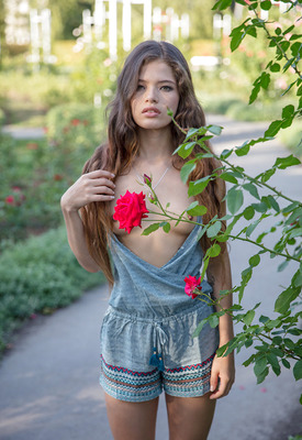 Irene Rouse Photo 10 of 20