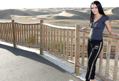 Sapphira in Traveling by Watch4Beauty