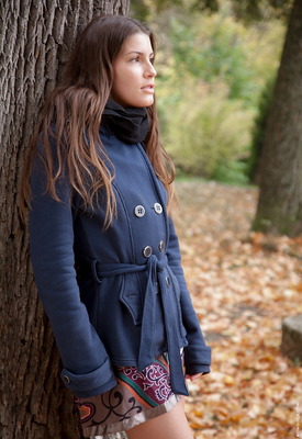 Milagres in Autumn Leaves by Wow Girls