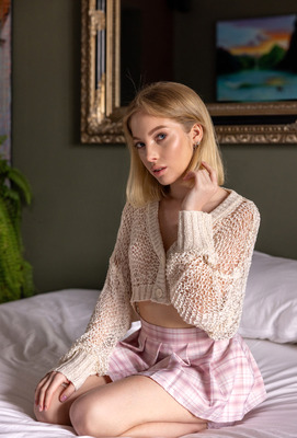 Bella Spark in Loose Threads by Wow Girls - 1 of 16