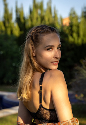 Kelly Collins in Golden Season by Wow Girls