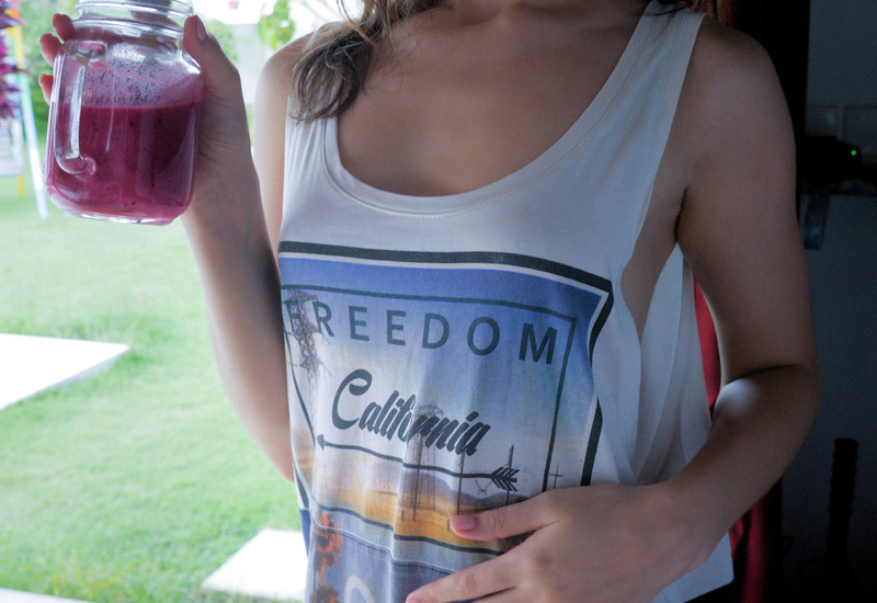 Ellie Leen Photo 11 of 13