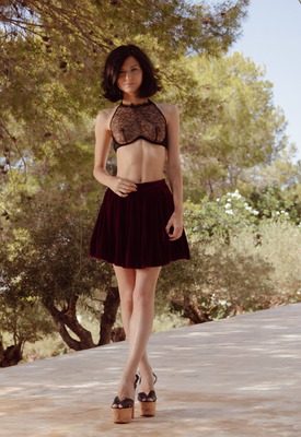 Arian Joy Photo 1 of 4