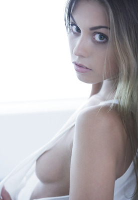 Sabrisse Aaliyah Photo 4 of 20