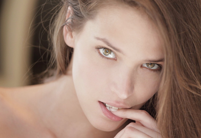 Silvie Delux Photo 14 of 20