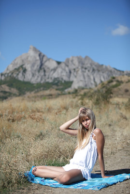 Alicia in Collina by Zemani - 7 of 16