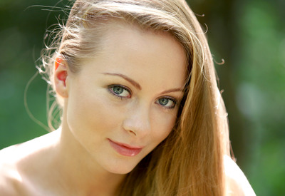 Frances in Fostollo by Zemani