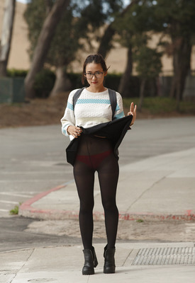 Saki Kishima Photo 8 of 8