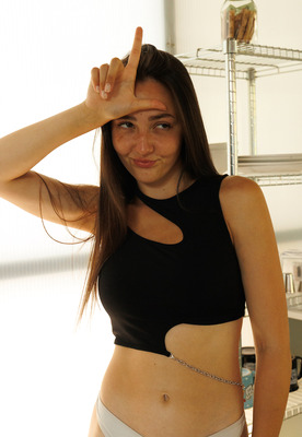 Niky Vecten in What A Shelf by Zishy - 10 of 12