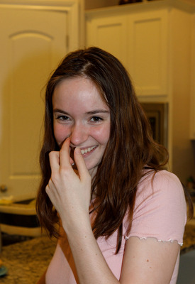 Hazel Moore Photo 3 of 12