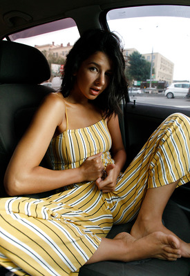 Nadia Serbinenko in Drives A Skoda by Zishy