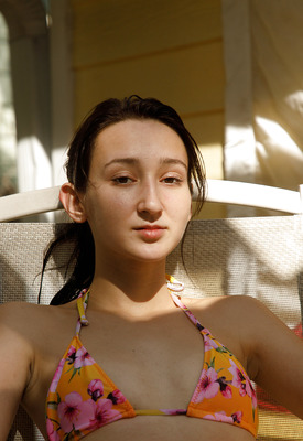 Carmen Rae Photo 8 of 11