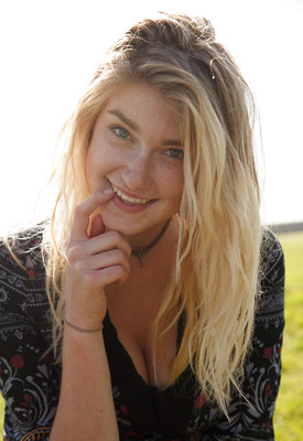 Lyndie Brittain Photo 10 of 16