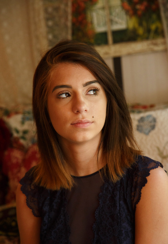 Jocelyn Kelly in An Aries Noodle by Zishy